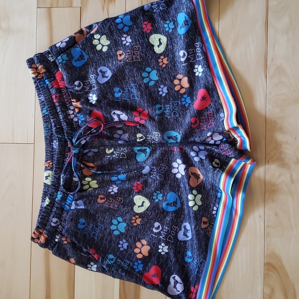 Women's fun colour print shorts